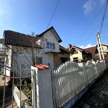 Заболотівська вул., 28