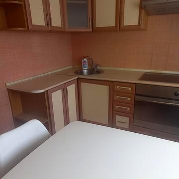 Озерна вул., 8