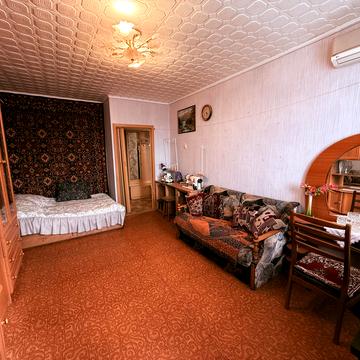 Яни Червоної вул., 9