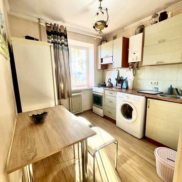 Сдам 1 к кв 6,5 Ст. Б. Фонтана( СВЕТ НЕ ОТКЛЮЧАЮТ)