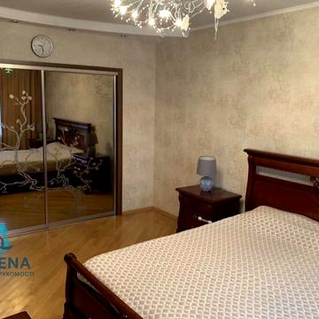 Феодосійський пров., 14-А