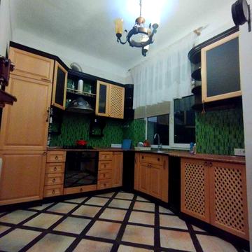 Метро Дарниця . С. Набоки ( Бажова ) 11/8 Здається 2-кімн. сталінка