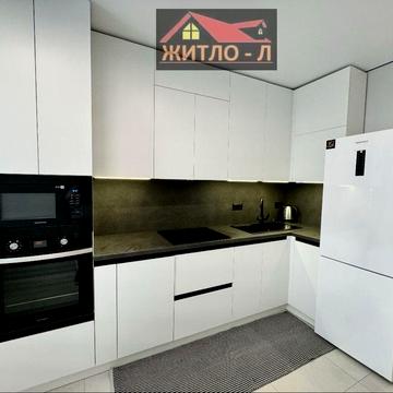 Оренда , Resident hall , Городоцька 226 , навпроти SoftServe , паркінг