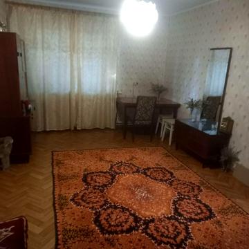 Князя Володимира Великого просп., 55