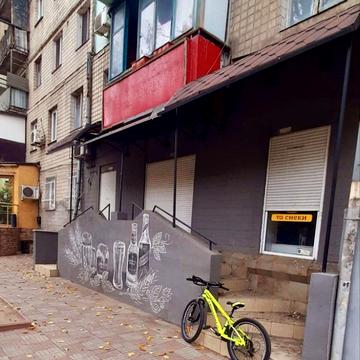 Середньофонтанська вул., 43