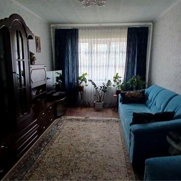 продам  2х  кімнатну квартиру