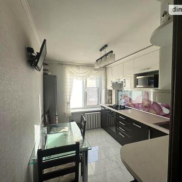 Довгострокова оренда 3к Квартира Василя Порика вулиця