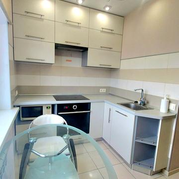 Перемоги просп., 67