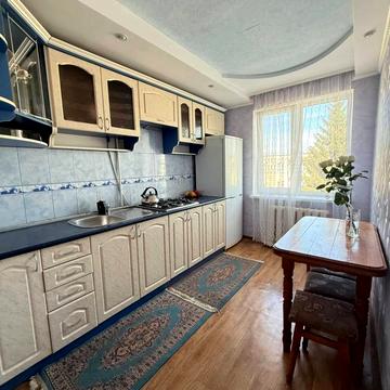 Грушевського, 177