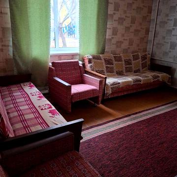 Простора двохкімнатна квартира в районі кафе "Слойка"