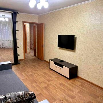 ЧУДОВА ПРОПОЗИЦІЯ продаж 2-кімнатна затишна квартира на РЕВУЦЬКОГО