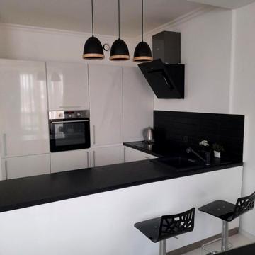 Голосіївський просп. (40-річчя Жовтня), 60