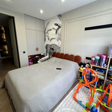 Європейського Союзу просп. (Правди), 51