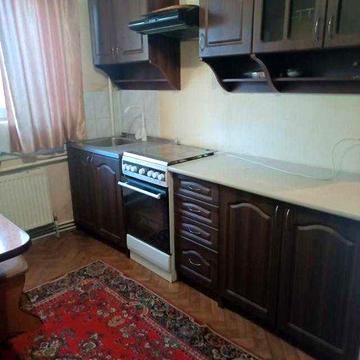 Оренда частини житлового будинку з окремим входом по вул. Троїцька