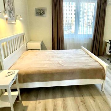 Сергія Данченка вул., 32-Б