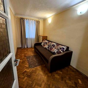 Довгострокова оренда 3к Квартира Науки (Гагаріна) проспект