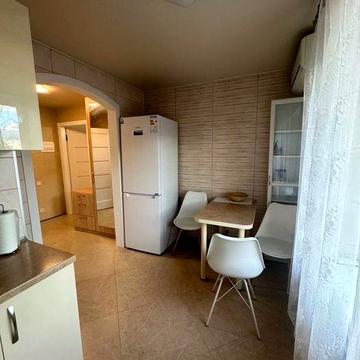 Здам 1 кімнатну квартиру, біля Інтрейду