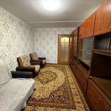 Здається 2-кімнатна квартира Миру 3/22