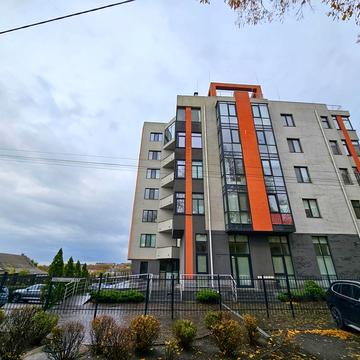 Січових Стрільців вул. (Артема), 143