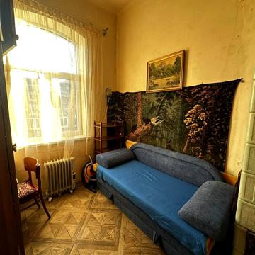 Личаківська вул. (), 5