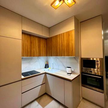 Валерія Самофалова вул. (Каманіна), 16а/2