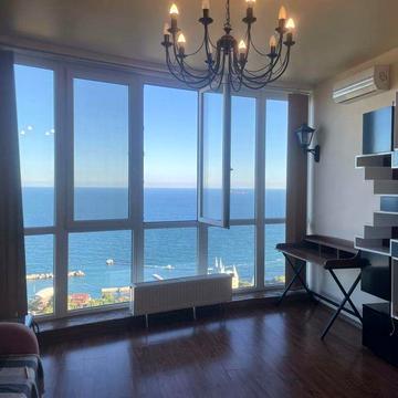 Сдам 2к кв вид моря ЖК Руслан и Людмила 2 спальни