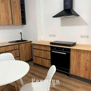 Продам 1 кімнатну квартиру ЖК Золотая Эра