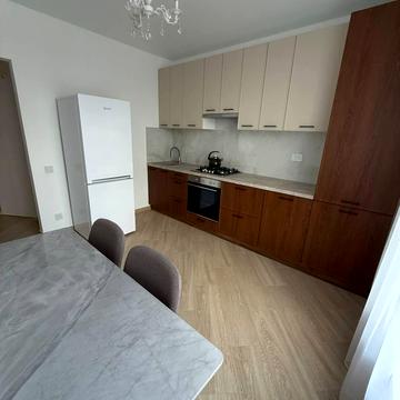 Митна вул., 2