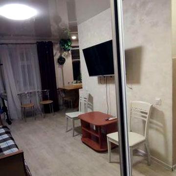 Здається 3ккв біля метро Палац Спорту