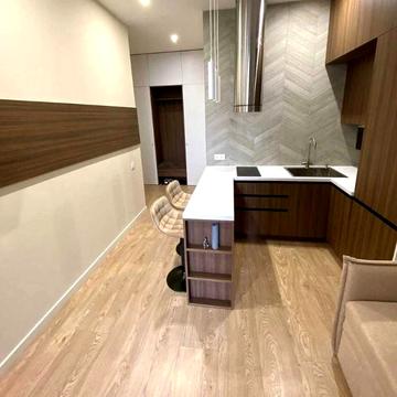 Бульварно-Кудрявська вул. (Воровського), 17-Б