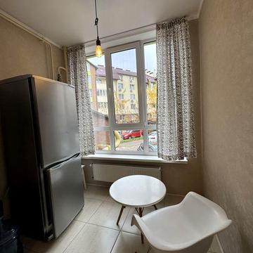 Здам 2 кк вул. Райдужна, 100