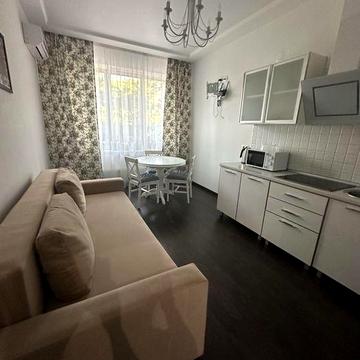 Квартира у моря, французский бульвар