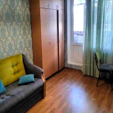 Продам 1-к. квартиру, метро "Перемога" - 5 хв.