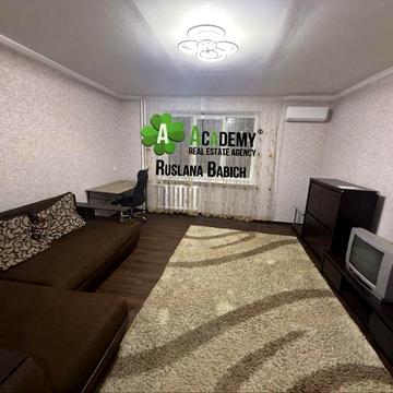 Сдам 2-комн ж/м Северный 8000грн берём с котом