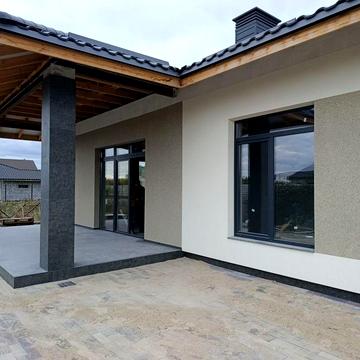 Новий будинок під лісом в м.Черкаси