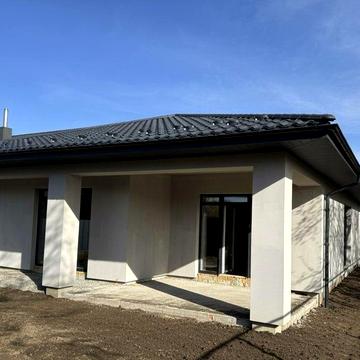 Продаж будинкк, 6 соток землі