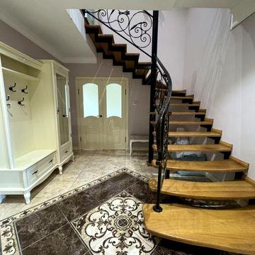 Чернишевського дворівнева