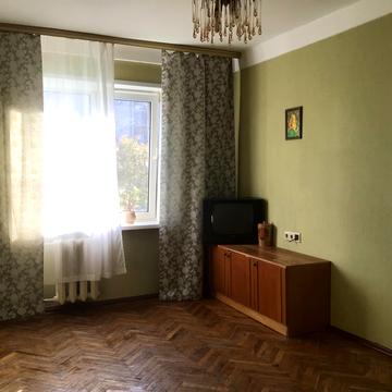 Едуарда Вільде вул., 8