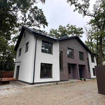 Продам Дуплекс в Місті Буча. Велика Ділянка. Без Комісії для Покупця.