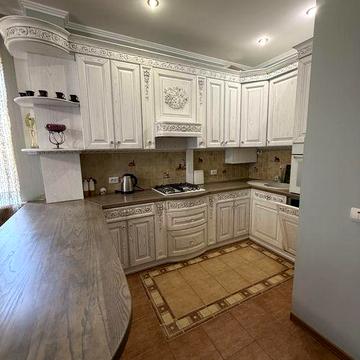 2 кімнатна квартира Центральна площа