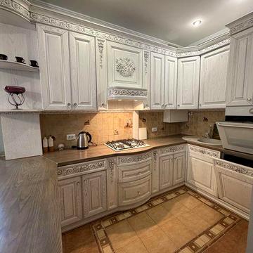 2 кімнатна квартира Центральна площа