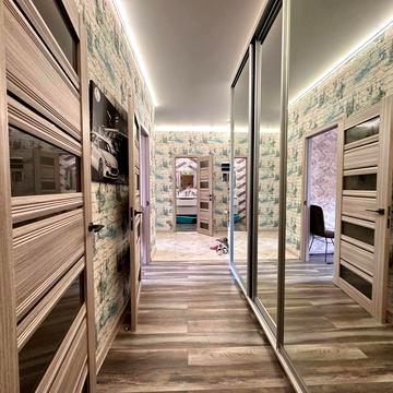 Літературна вул., 8