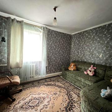 Продам хороший жилий будинок з комунікаціями в місті Узин