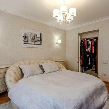 Печерська!Здам затишну квартиру  по бульвару Лесі Українки 21