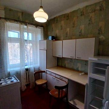 Долгосрочная аренда трехкомнатной на Круговой, возле стадиона "Стрела"