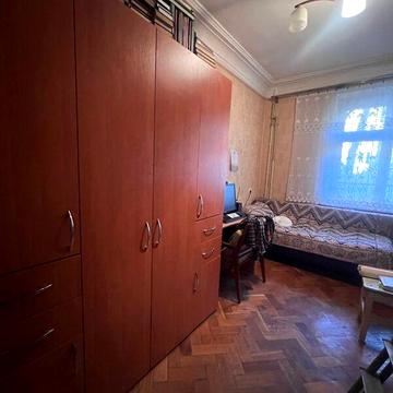 Продаж 2к Квартира Леонтовича вулиця