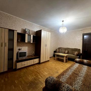 Голосіївська вул., 4