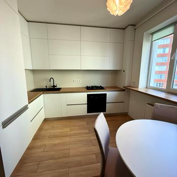 Покровська вул., 40-Б