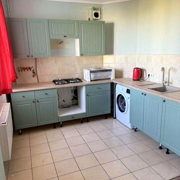 Двухкомнатная квартира на Нищинского в кирпичном доме с большой кухней