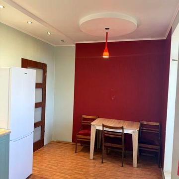 Двухкомнатная квартира на Нищинского в кирпичном доме с большой кухней